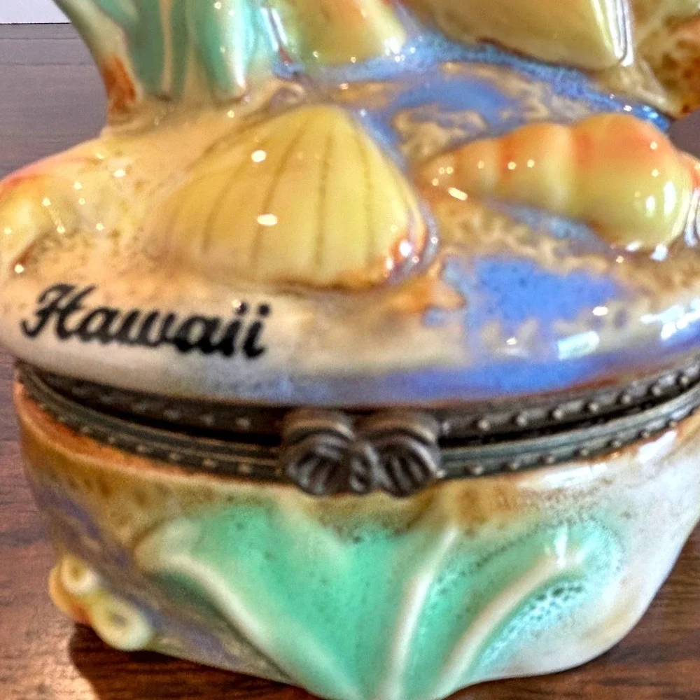 Vintage Hawaii Tropical Fish Ceramic Trinket Box Keepsake Coastal Beach Ocean